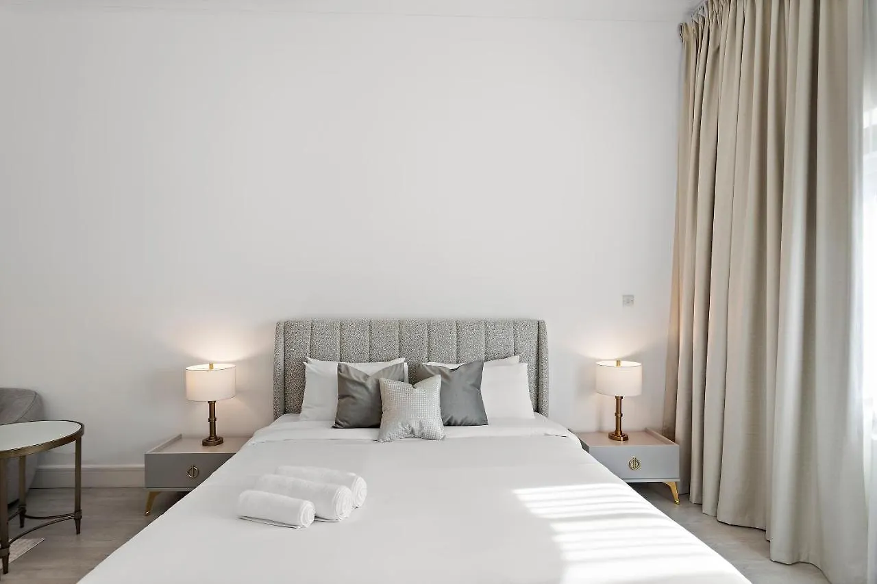 Luxury 4Br Townhouse Palm Jumeirah Dubai Apartment